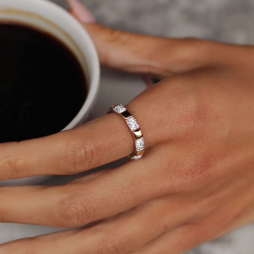 Solas Ring